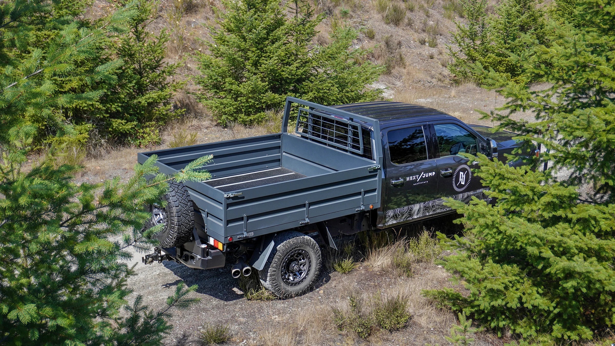 FSLB-Overland-Flatbed-On-Ford-F350